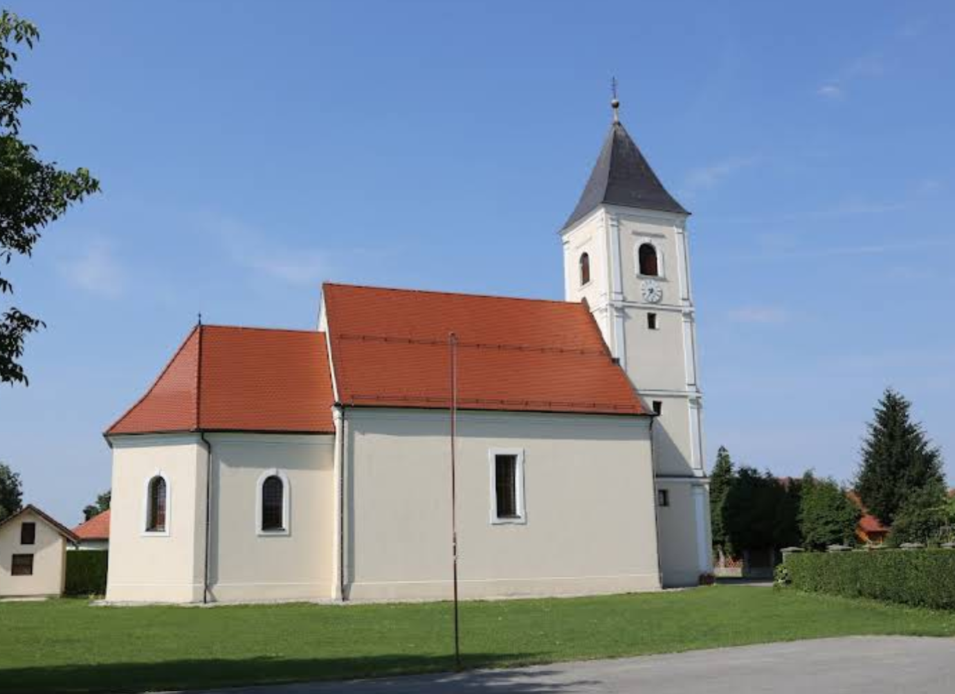 Veržej - Župnijska cerkev sv. Mihaela - Szent Miklós rk. templom