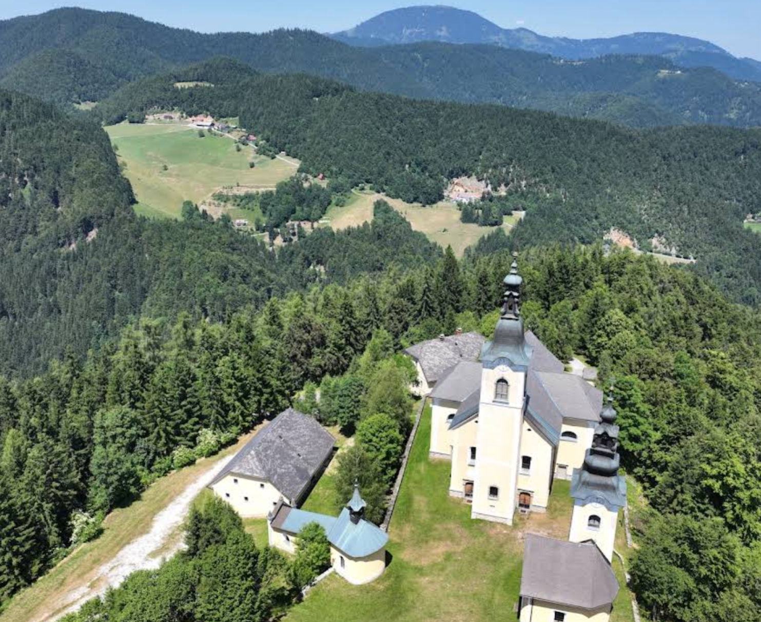 Bele Vode - Cerkev sv. Križa - Szent Kereszt-templom
