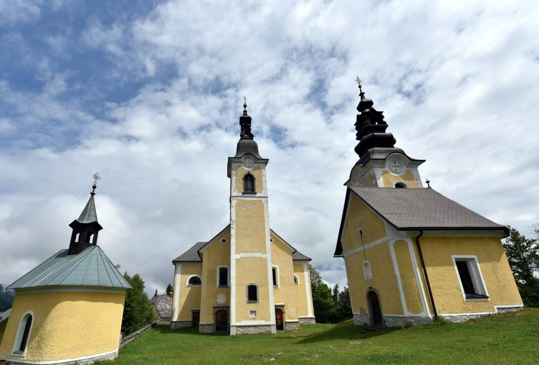 Bele Vode - Cerkev sv. Križa - Szent Kereszt-templom