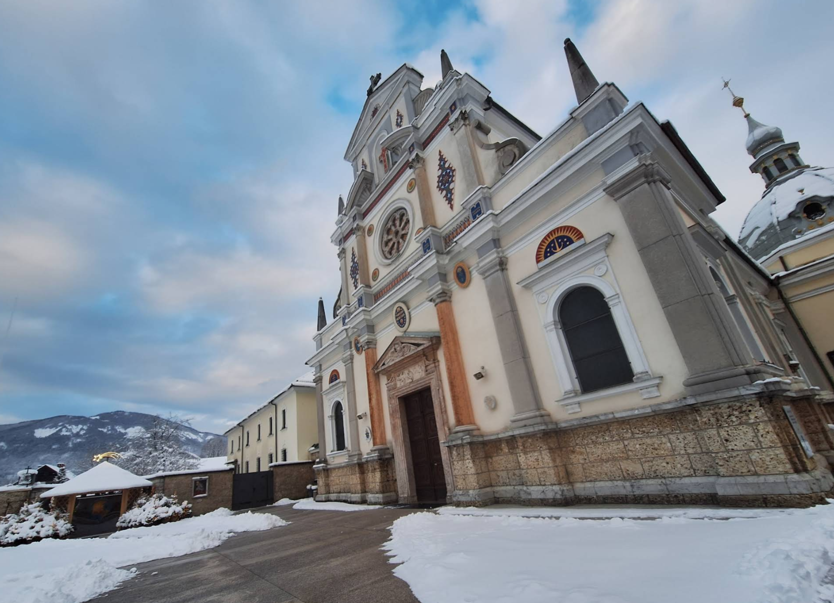 Brezje - Cerkev Matere božje in sv. Roka - Miasszonyunk és Szent Rókus-templom, Segítő Szűzanya Bazilika