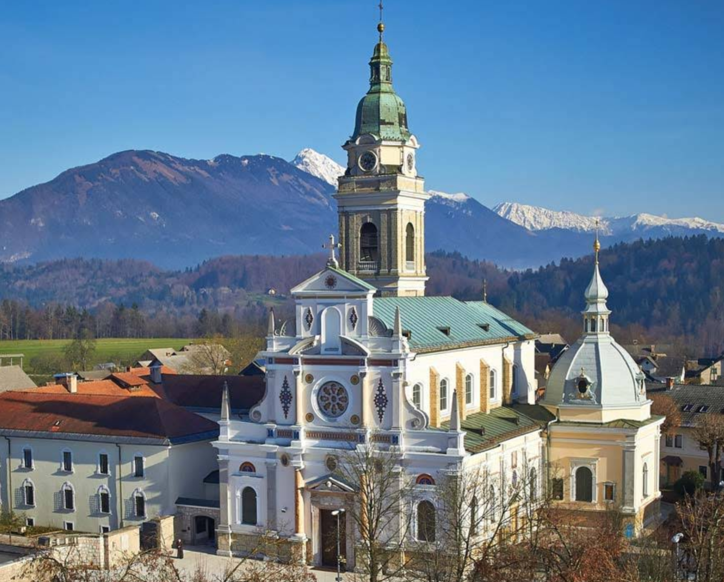 Brezje - Cerkev Matere božje in sv. Roka - Miasszonyunk és Szent Rókus-templom, Segítő Szűzanya Bazilika