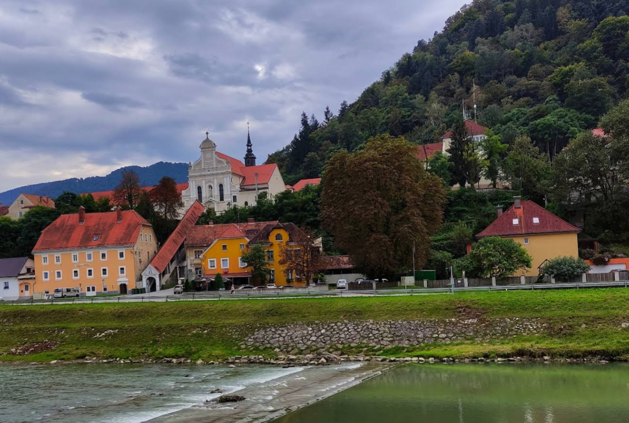 Celje - Cerkev svete Cecilije, Kapucinski samostan - Szent Cecília-templom, kapucinus kolostor