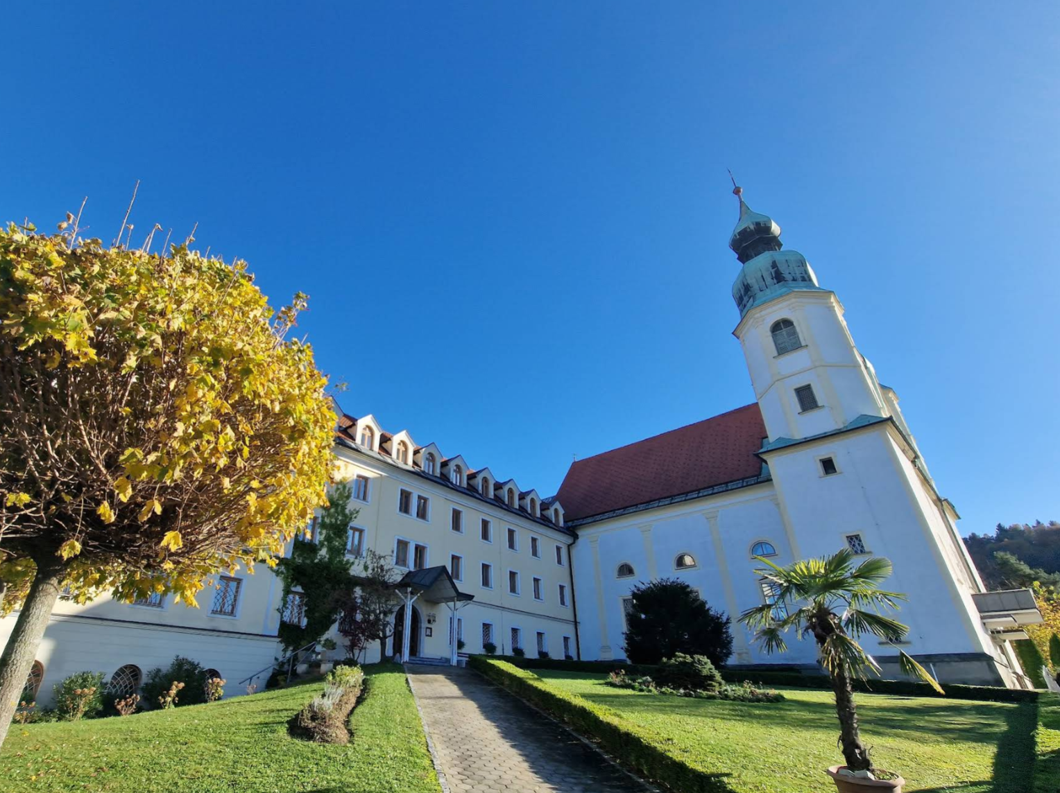 Župnijska cerkev sv. Jožefa - Szent József-plébániatemplom