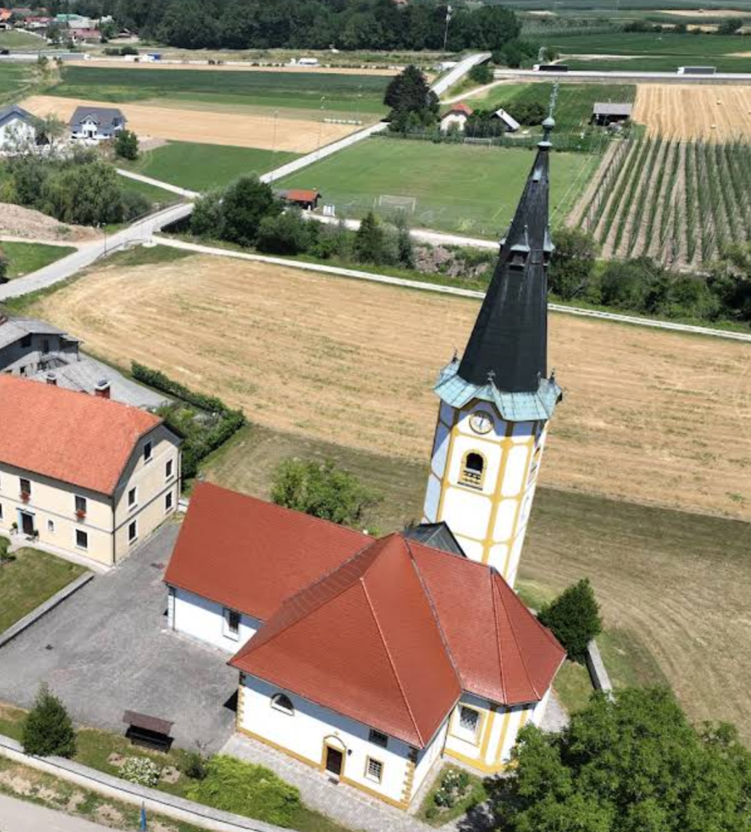 Gomilsko - Župnijska cerkev sv. Štefana - Szent István-plébániatzemplom