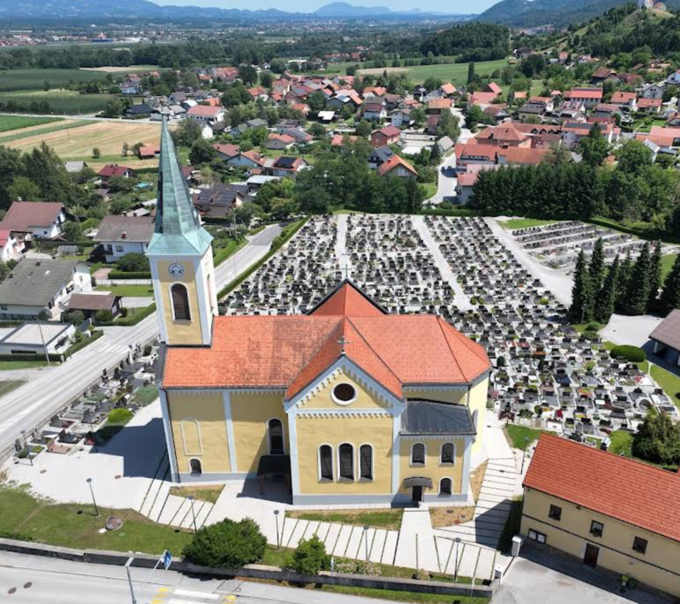 Griže - Župnijska cerkev sv. Pankracija - Szent Pongrác-plébániatemplom