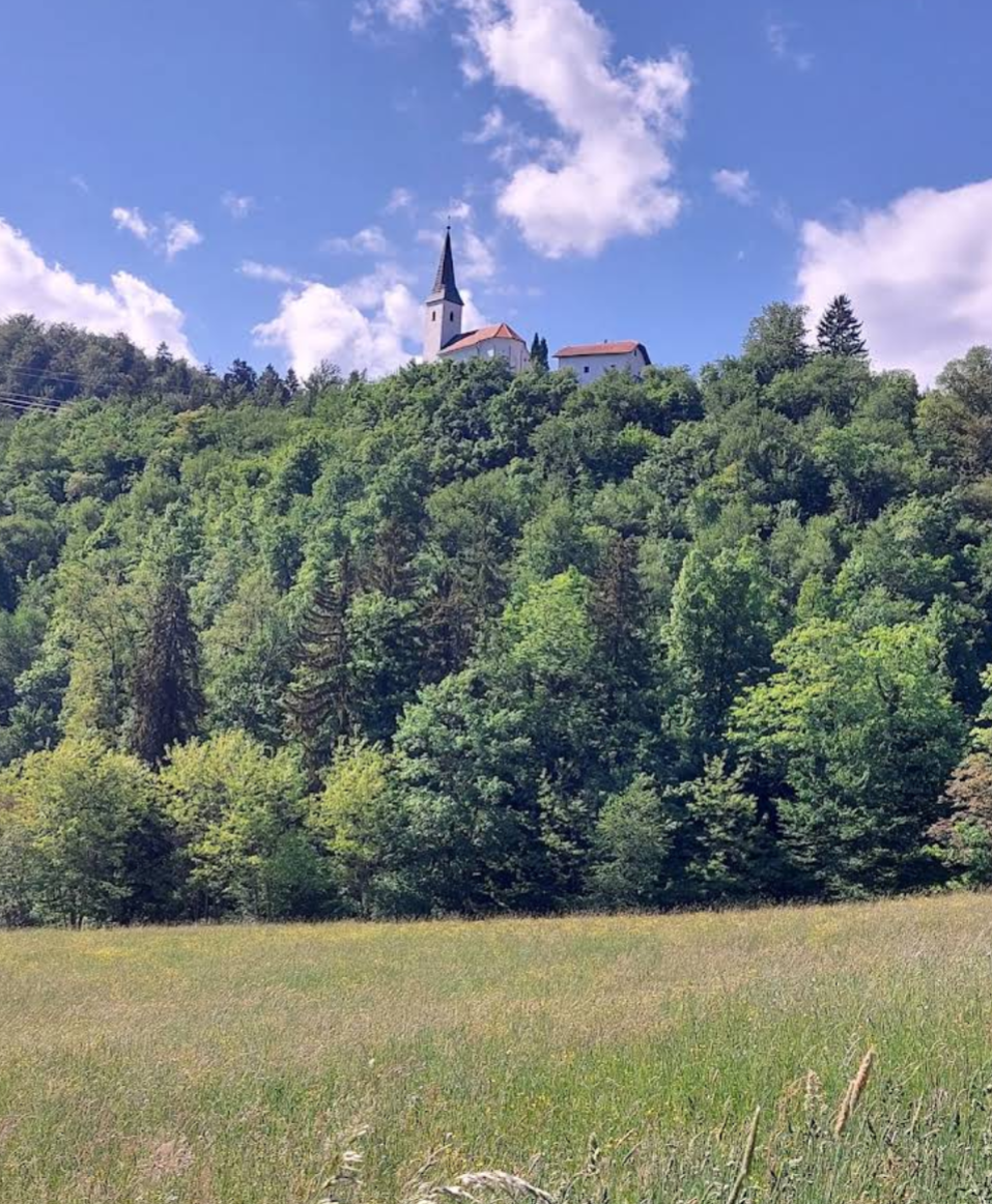 Jeronim - Cerkev sv. Hieronima - Szent Jeromos-templom (Tabor, 428 m)