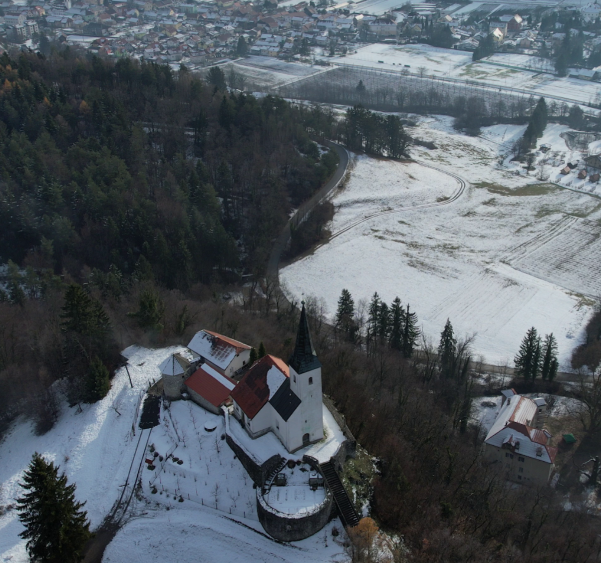 Jeronim - Cerkev sv. Hieronima - Szent Jeromos-templom (Tabor, 428 m)