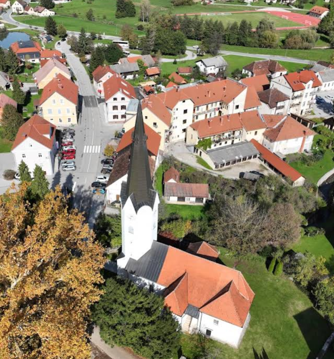 Kozje - Župnijska cerkev Marijinega vnebovzetja - Szűz Mária mennybemenetele-plébániatemplom