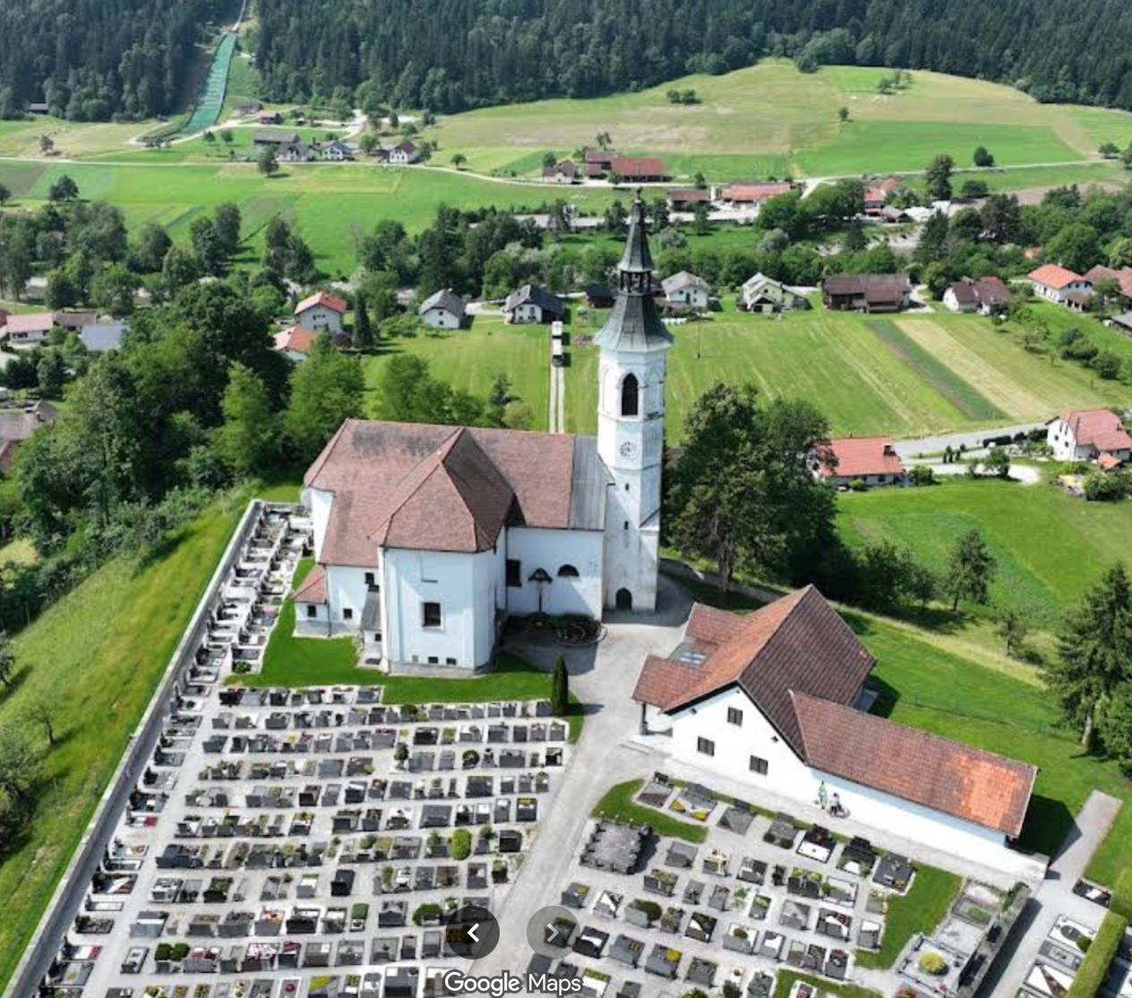 Ljubno ob Savinji - Cerkev Matere Božje v Rosulah - Rosulai Istenszülő-templom a temető mellett