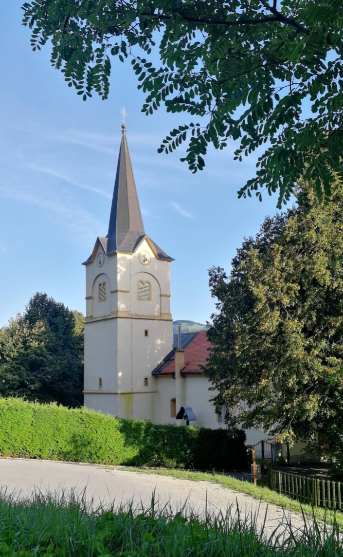 Marija Reka - Župnijska cerkev Marijinega vnebovzetja - Szűz Mária mennybemenetele-plébániatemplom