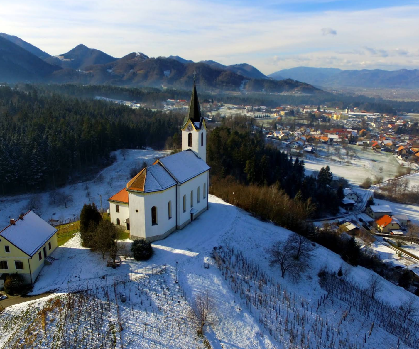 Migojnice - Cerkev Lurške Matere božje - Lourdes-i Szűzanya-templom (Gradišče/Lurd, 341 m)