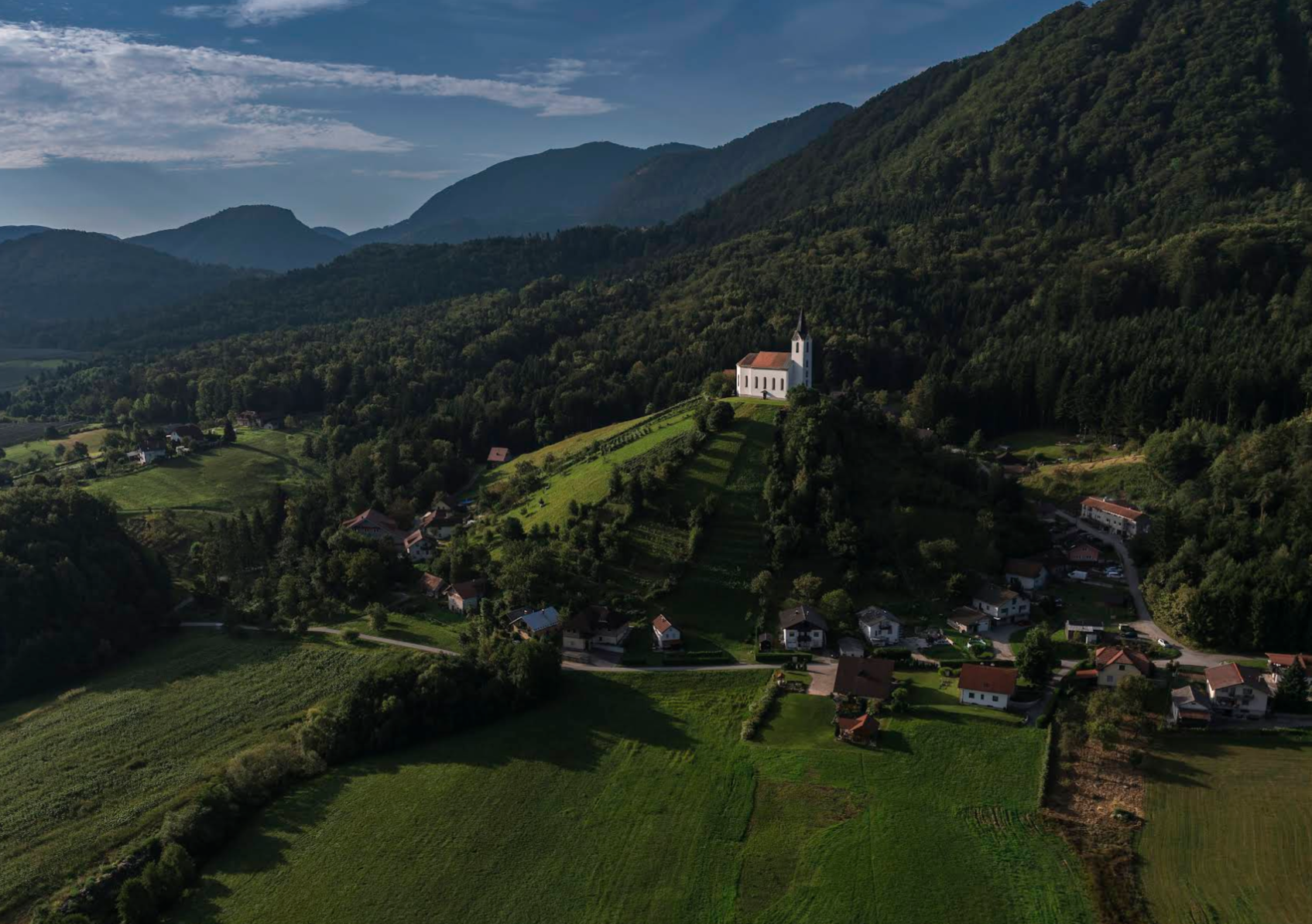 Migojnice - Cerkev Lurške Matere božje - Lourdes-i Szűzanya-templom (Gradišče/Lurd, 341 m)