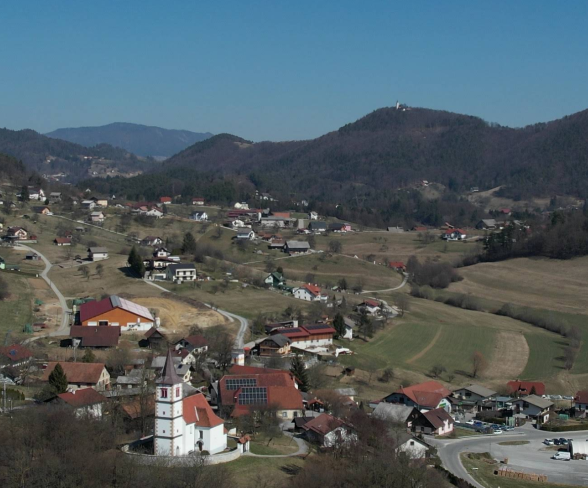 Pernovo - Cerkev sv. Ožbolta - Szent Ágoston-templom