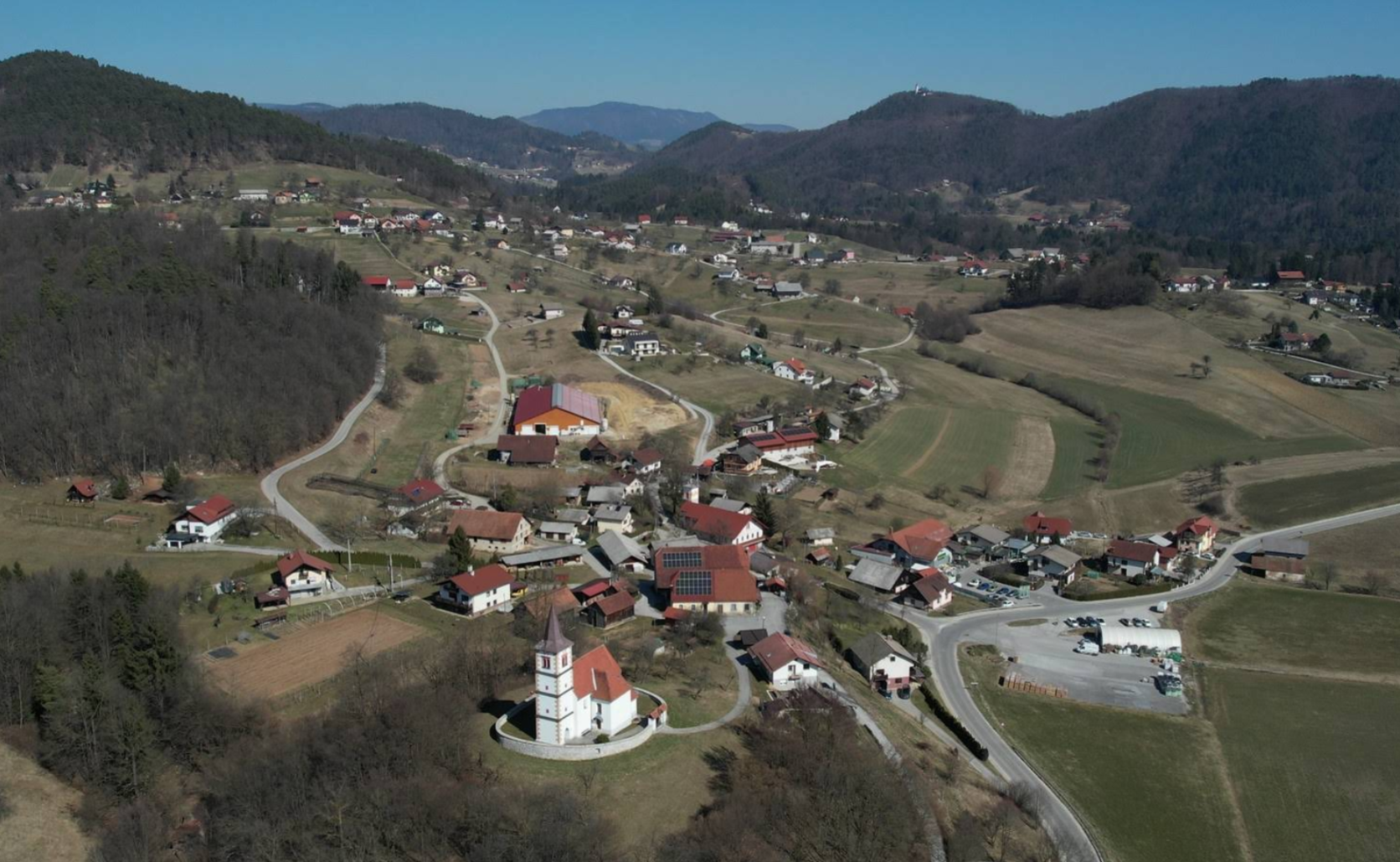 Pernovo - Cerkev sv. Ožbolta - Szent Ágoston-templom