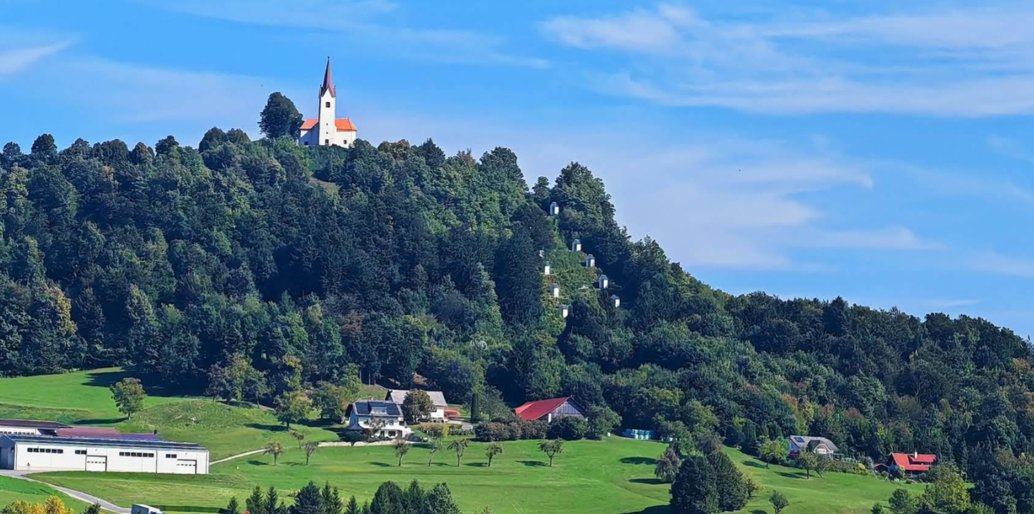 Planina pri Sevnici - Kapelice križevega pota - stációs keresztút, kiskápolnákkal