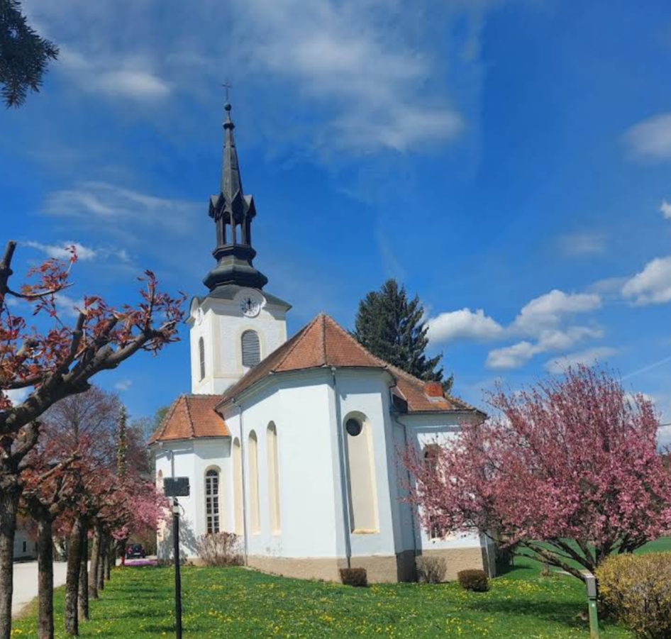 Polje ob Sotli - Župnijska cerkev sv. Nikolaja - Szent Miklós-plébániatemplom
