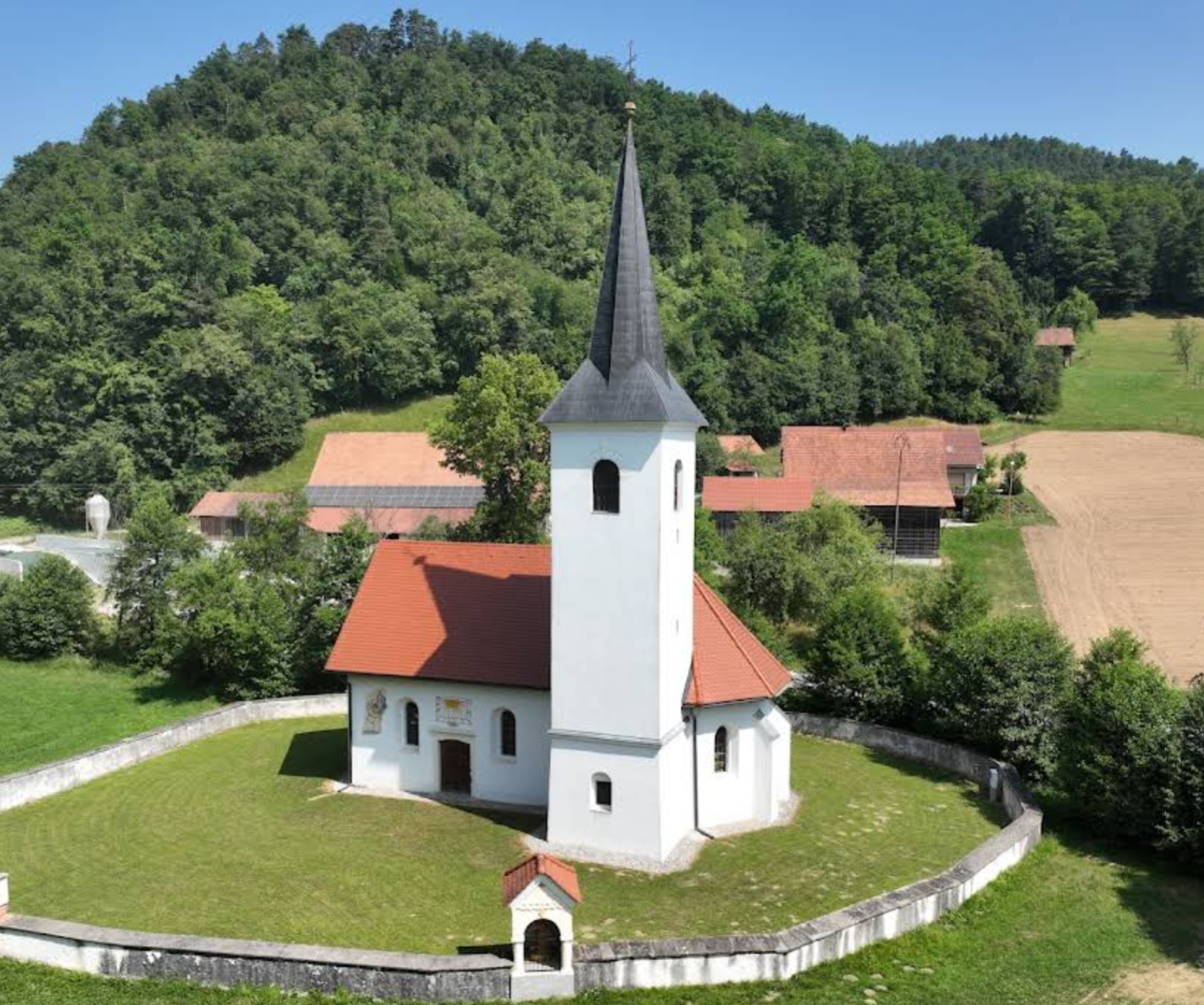 Prekopa - Cerkev sv. Martina pri Podvrhu - Szent Márton-templom