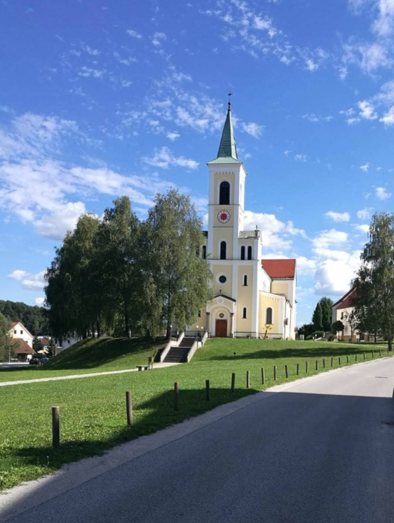 Rogaska Slatina - Župnijska cerkev sv. Križa - Szent Kereszt-plébániatemplom
