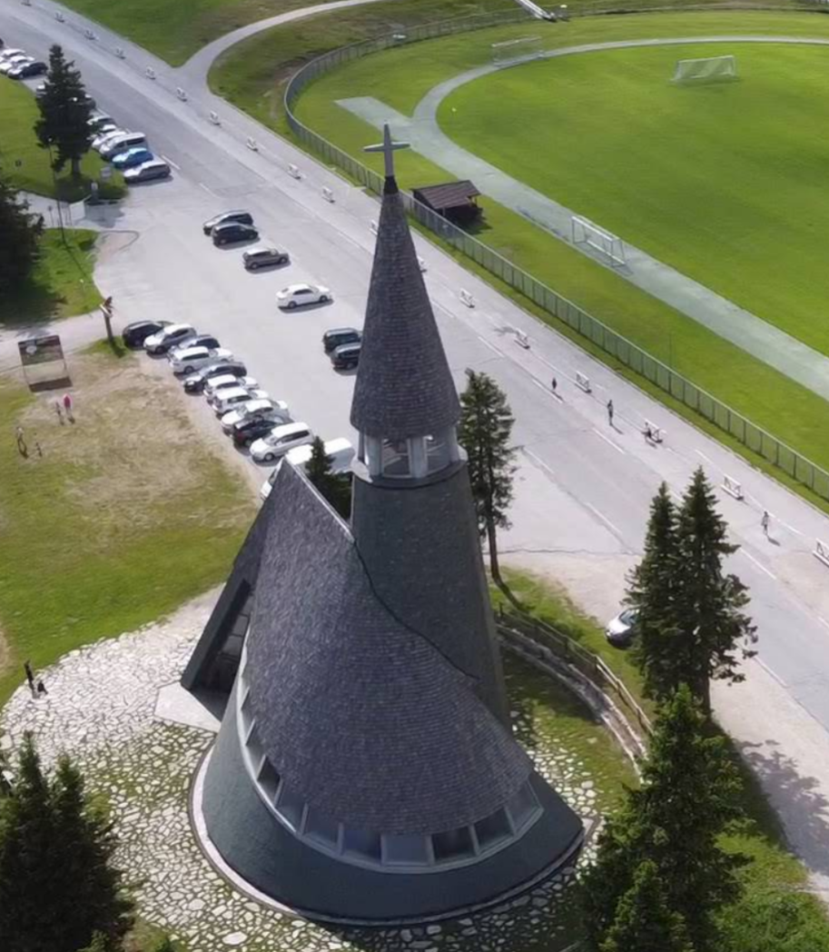 Rogla - Cerkev Jezusove spremenitve na gori - Jézus Színeváltozása-templom a hegyen