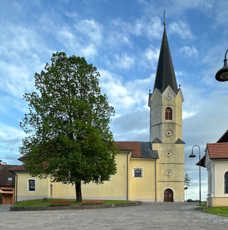 Šentjanž - Župnijska cerkev sv. Janeza Krstnika - Keresztelő Szent János-plébániatemplom