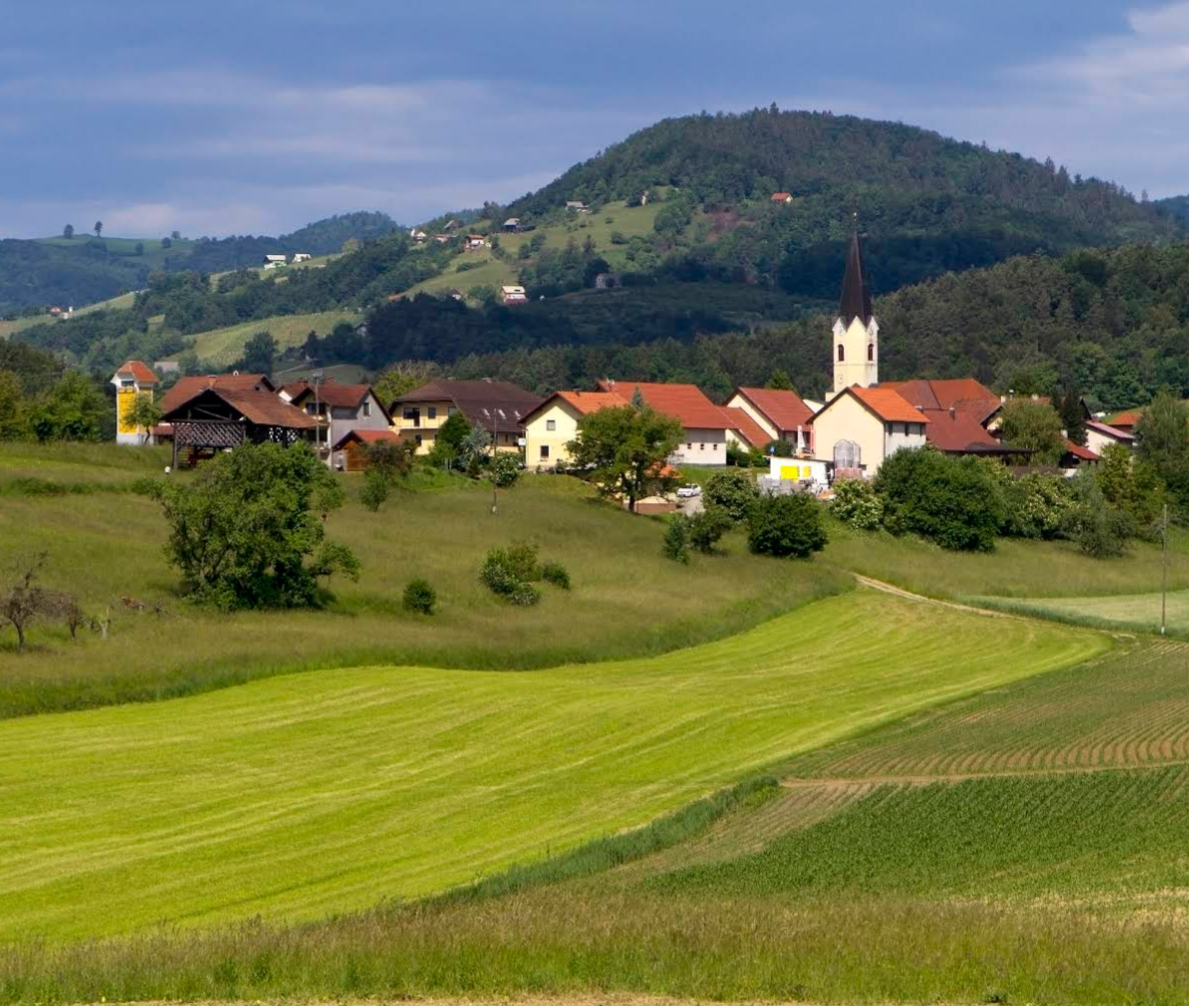 Šentjanž - Župnijska cerkev sv. Janeza Krstnika - Keresztelő Szent János-plébániatemplom