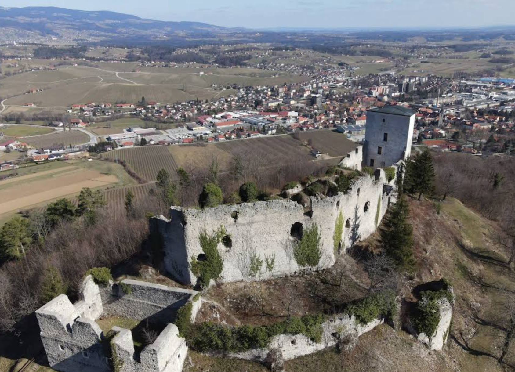 Slovenske Konjice - Grad Konjice, Stari grad/Gonobitz - Gonjice vára, öreg vár