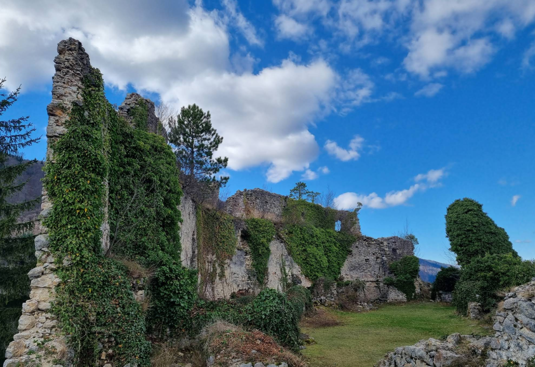 Slovenske Konjice - Grad Konjice, Stari grad/Gonobitz - Gonjice vára, öreg vár