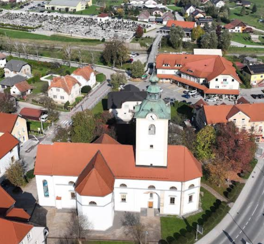 Šmarje pri Jelšah - Župnijska cerkev sv. Marije Vnebovzete - Nagyboldogasszony-plébániatemplom