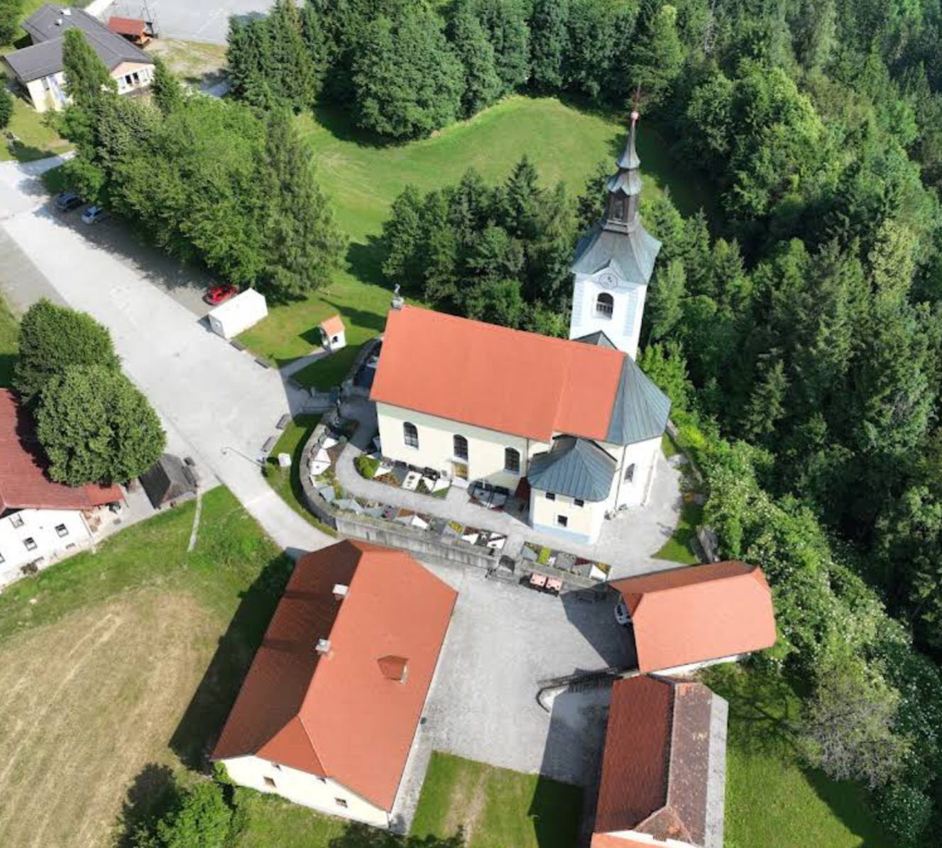 Šmihel nad Mozirjem - Župnijska cerkev sv. nadangela Mihaela - Szent Mihály arkangyal-plébániatemplom