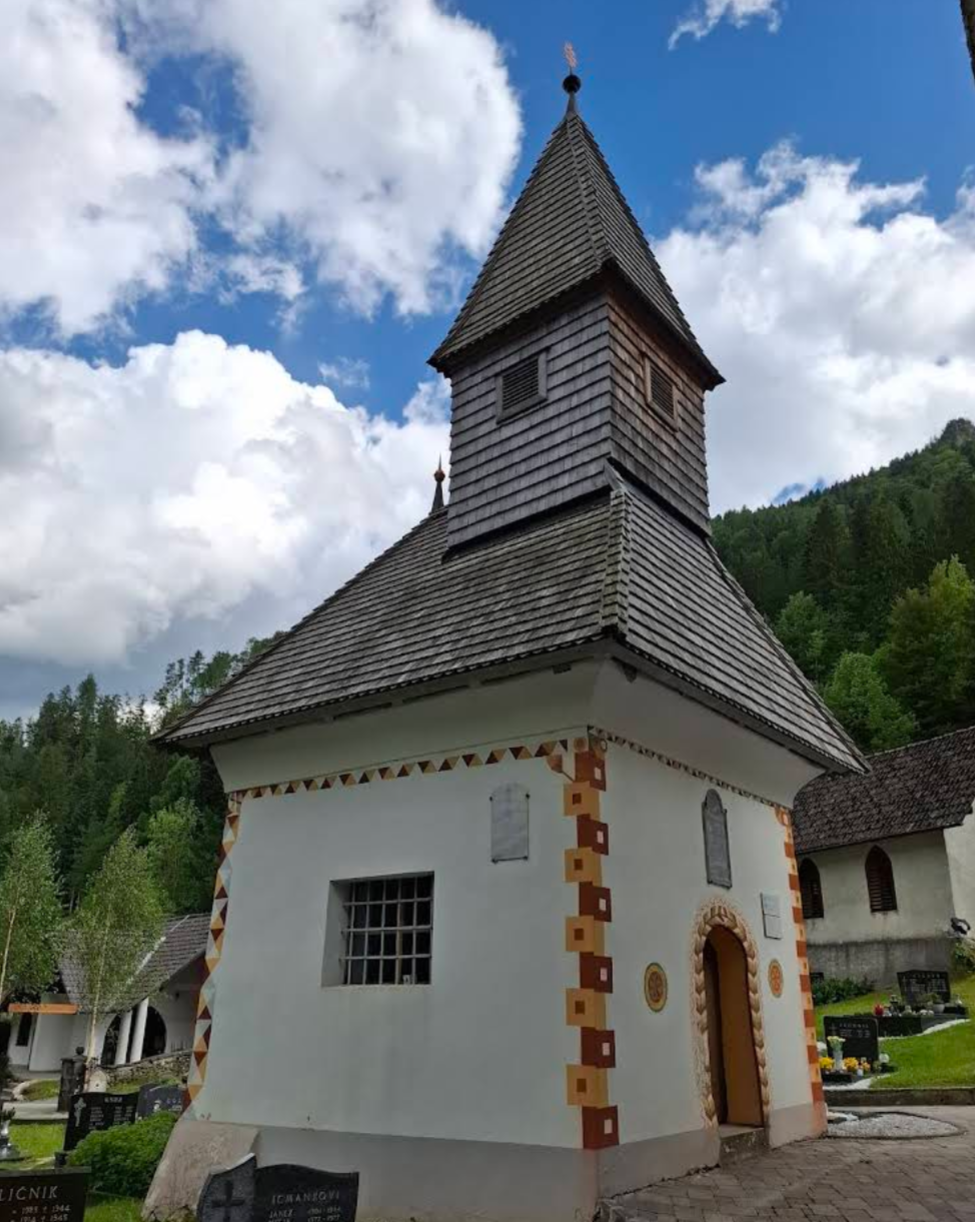Solčava - Kapela sv. Ane - Szent Anna-kápolna a temetőben