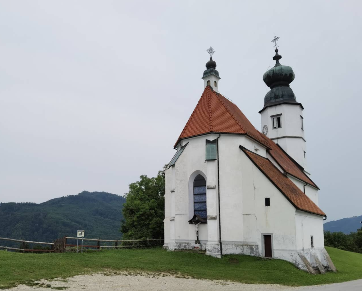 Spodnje Tinsko - Cerkev Matere božje - Isten Anyja-templom