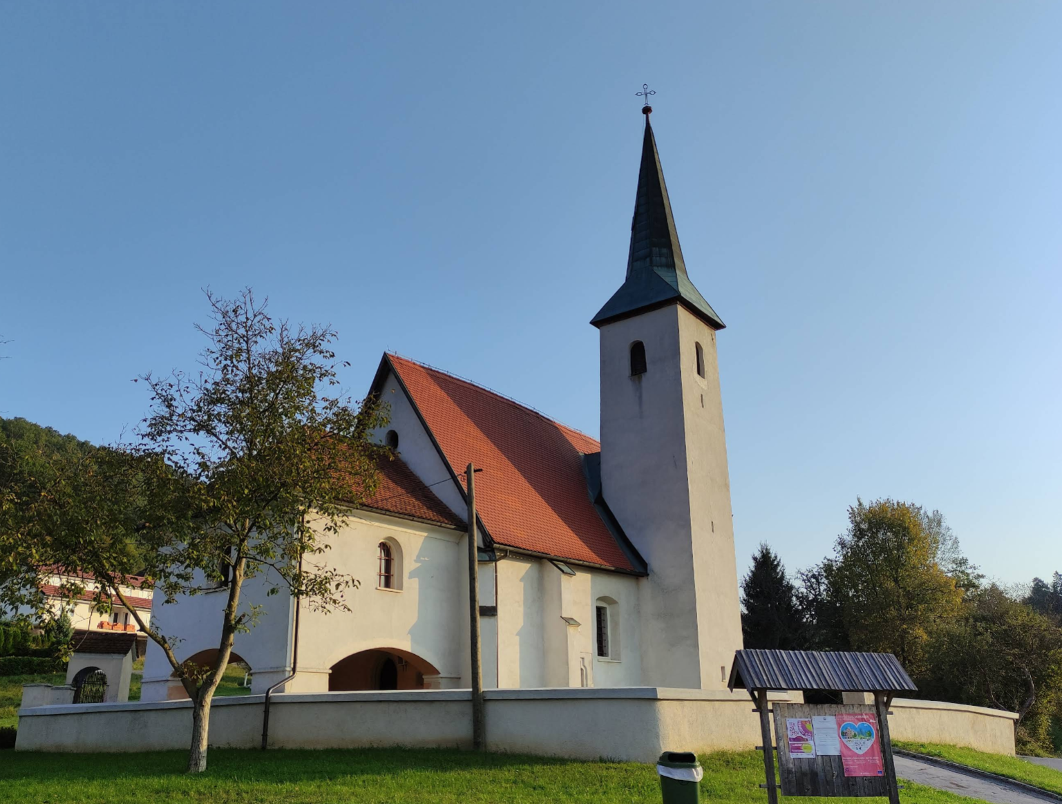Stopnik - Cerkev sv. Mohorja in Fortunata - Szent Fortunatus és Mohot-templom