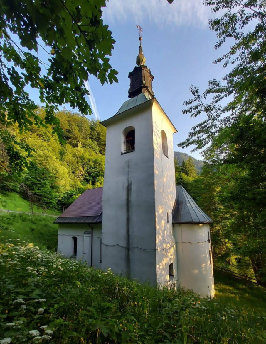 Lenart pri Gornjem Gradu - Cerkev sv. Lenarta - Szent Lénárt-templom