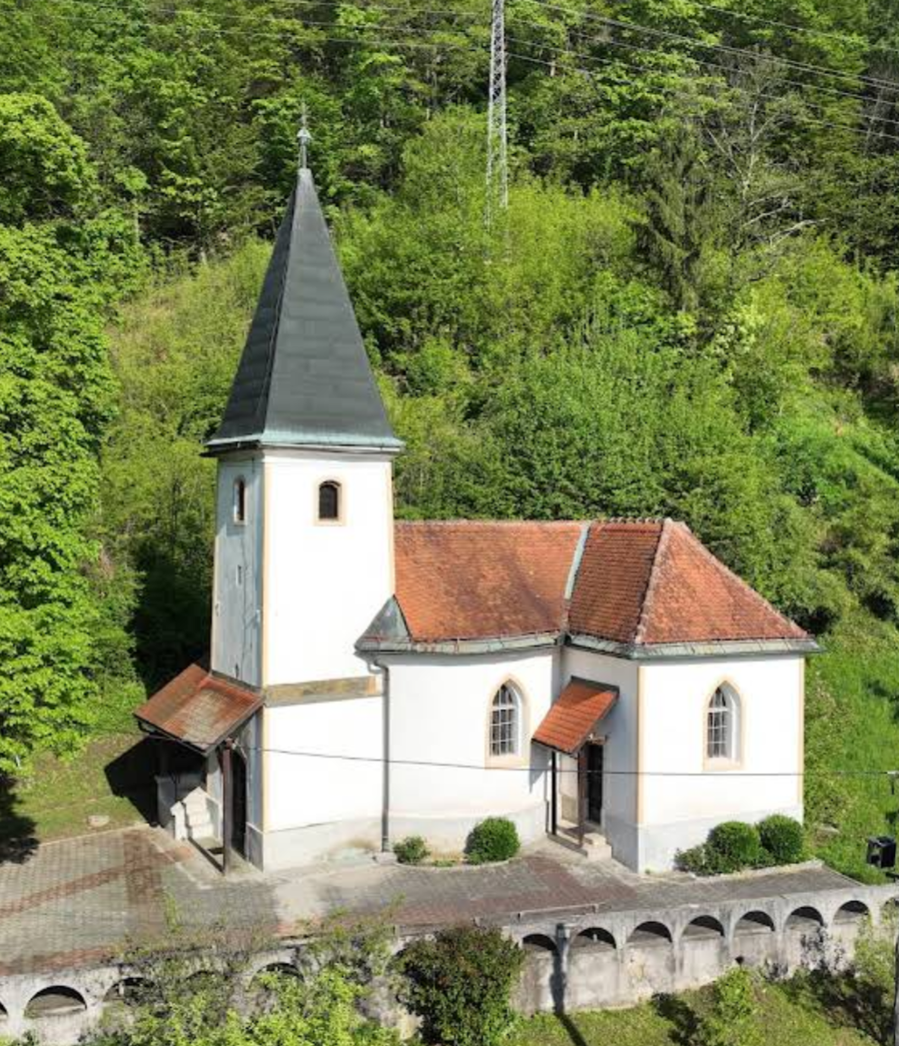 Tremerje - Cerkev sv. Luke - Szent Lukács-templom