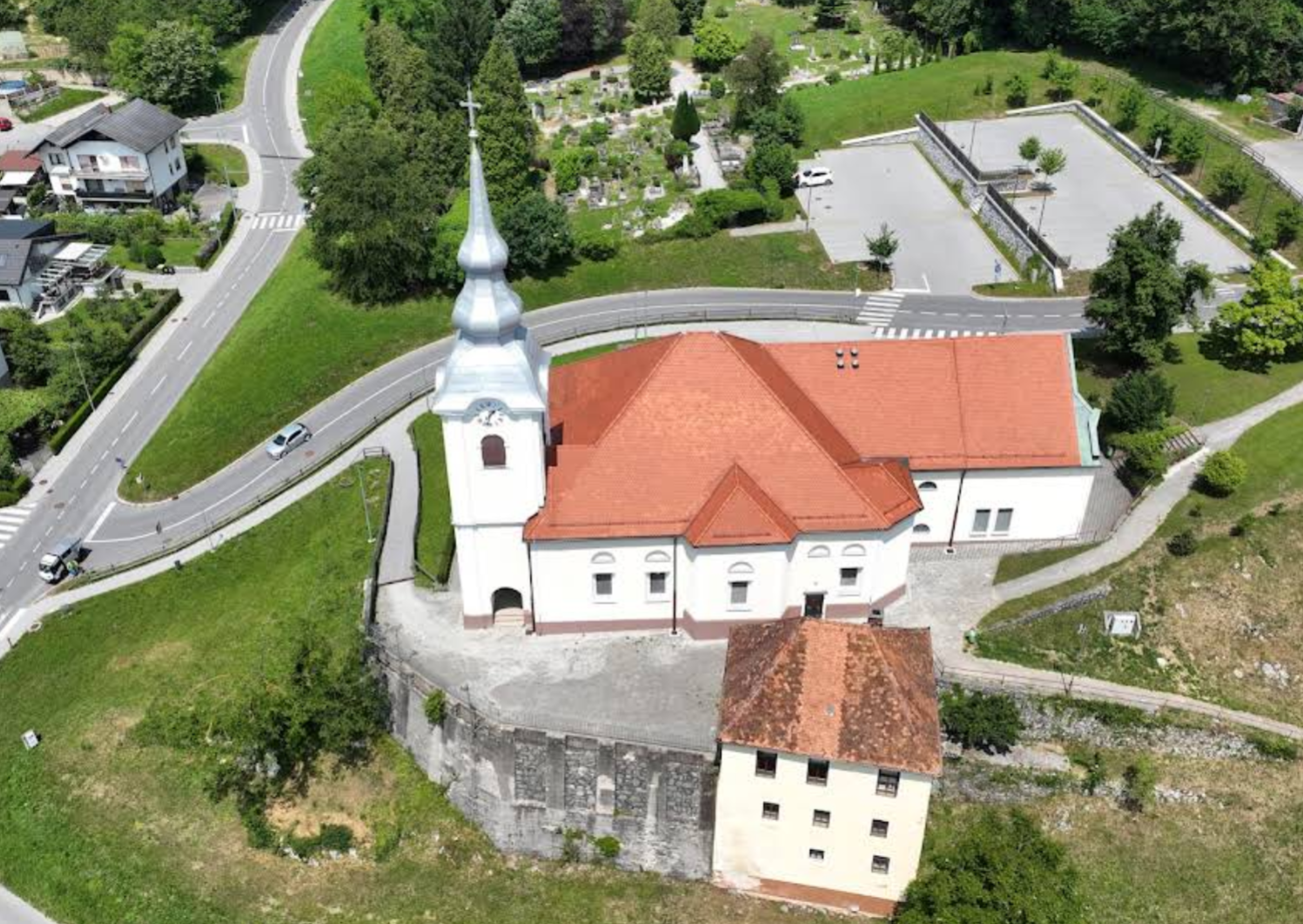 Velenje - Župnijska cerkev sv. Martina - Szent Márton rk. plébániatemplom