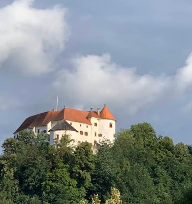 Velenje - Velenjski grad - Velenje vára
