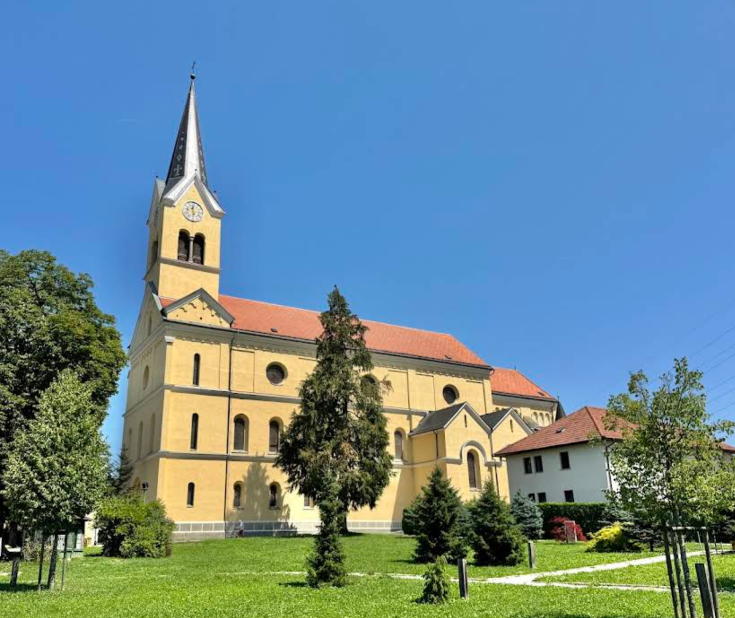 Vojnik - Župnijska cerkev sv. Jerneja - Szent Jeromos-plébániatemplom