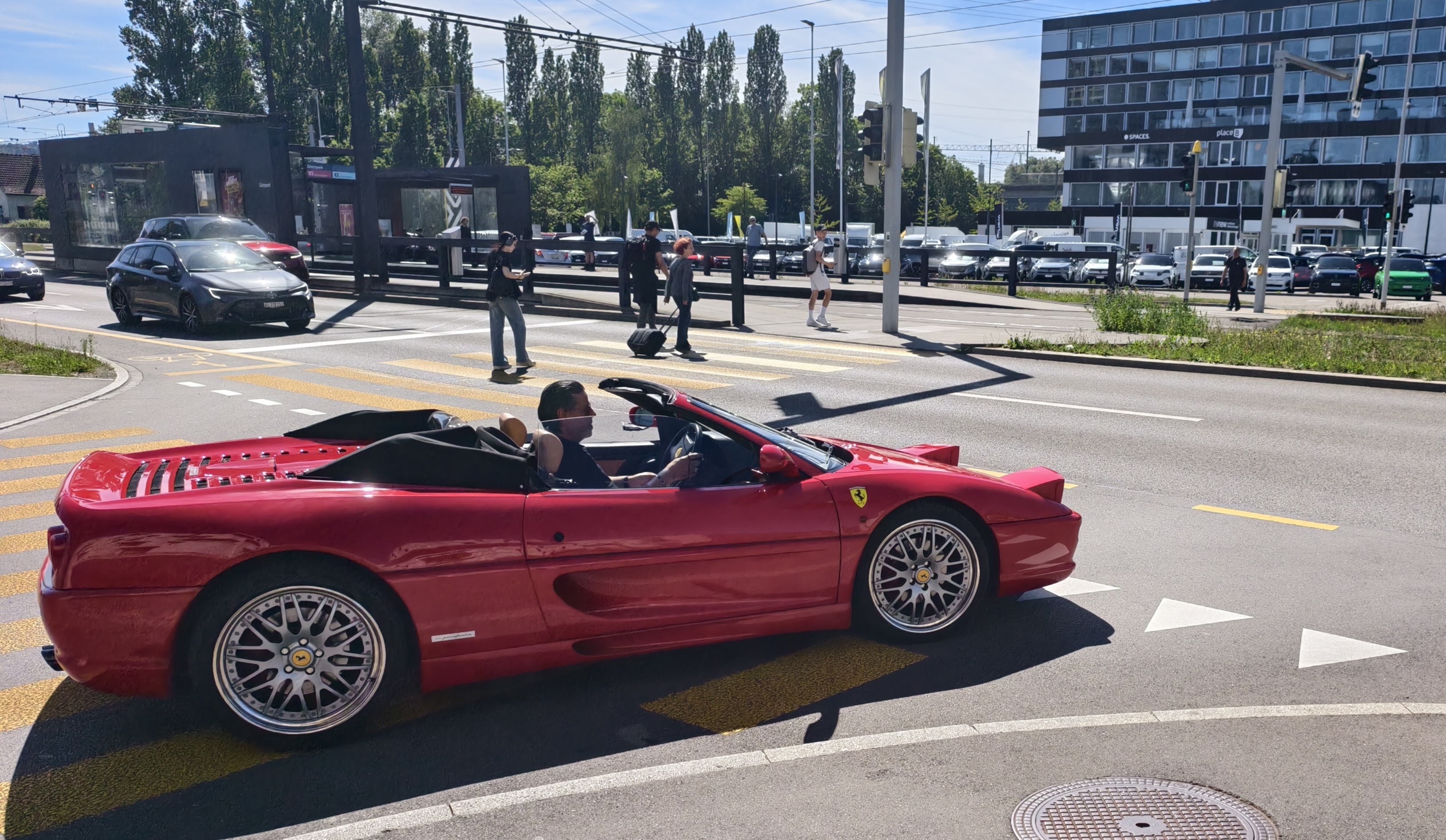 [Image: FerrariF355.jpg]