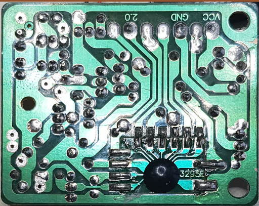 Photo du circuit imprimé et de son Flip Chip