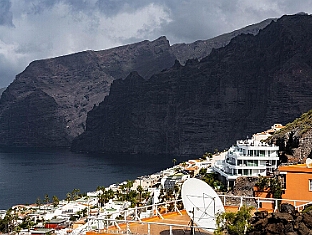 Los Gigantes
