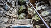 K1600__A748539 null