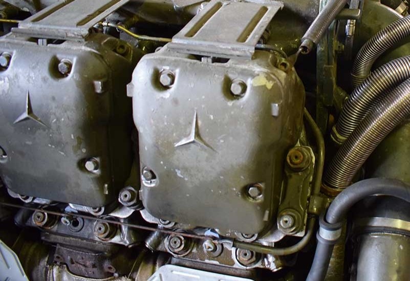 Kleppendeksel Mercedes