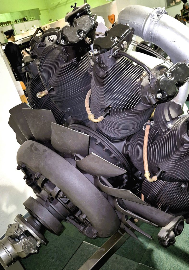 Sherman motor ventilatorzijde