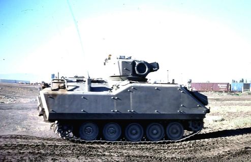 YPR 765 met toren zonder kanon