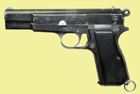 Pistool Browning 9mm