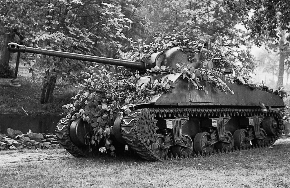 Sherman VC Firefly, Stormschool Bloemendaal, 26 augustus 1947.