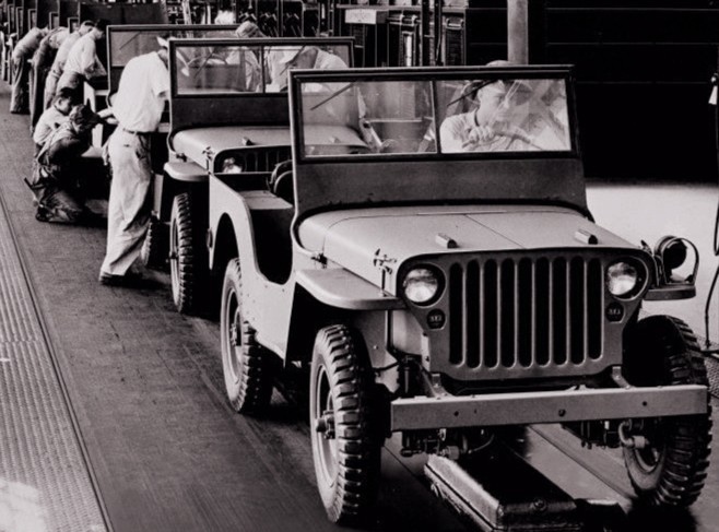 Assemblage van jeeps in Ford fabriek in .....