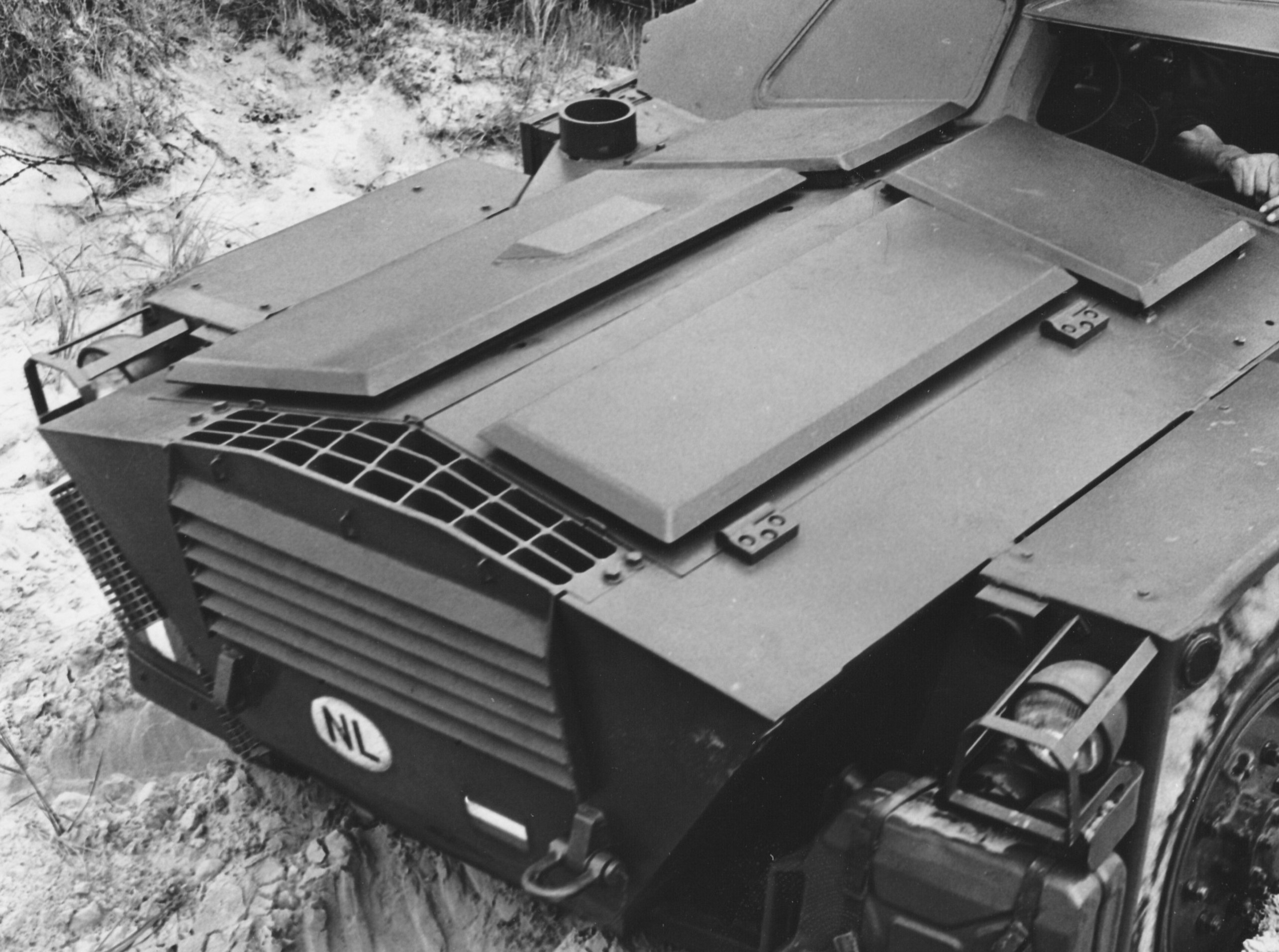 DAF YP 104 pantserwielvoertuig kenteken KZ-99-78