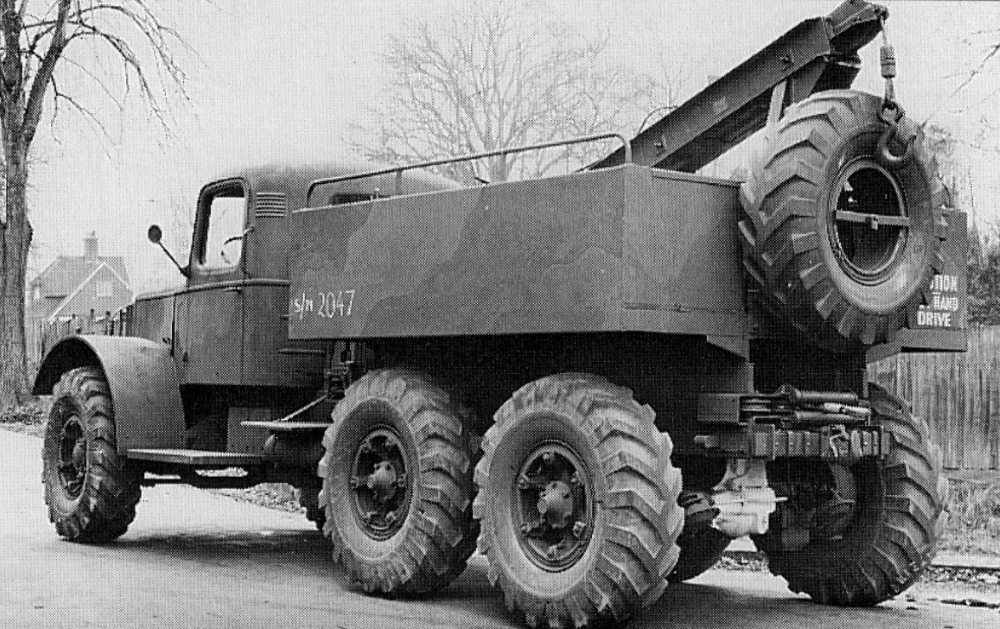 Takelauto Mack LMSW 23