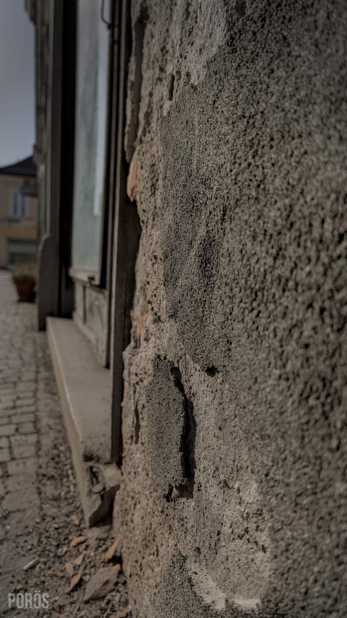 03_Porös.jpg